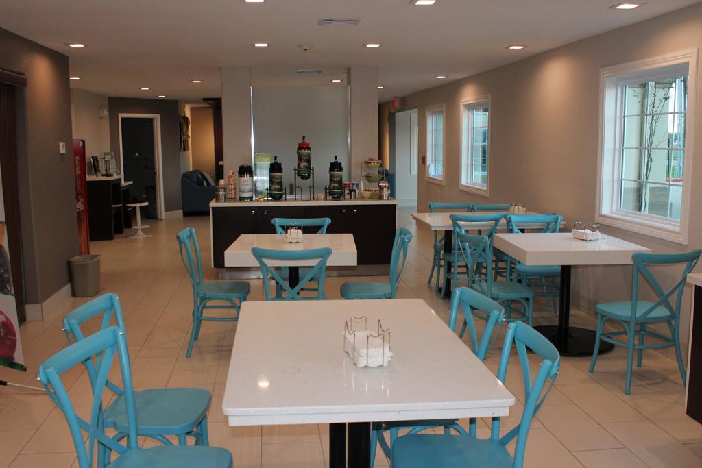 Quality Inn And Suites Port Arthur Nederland 外观 照片