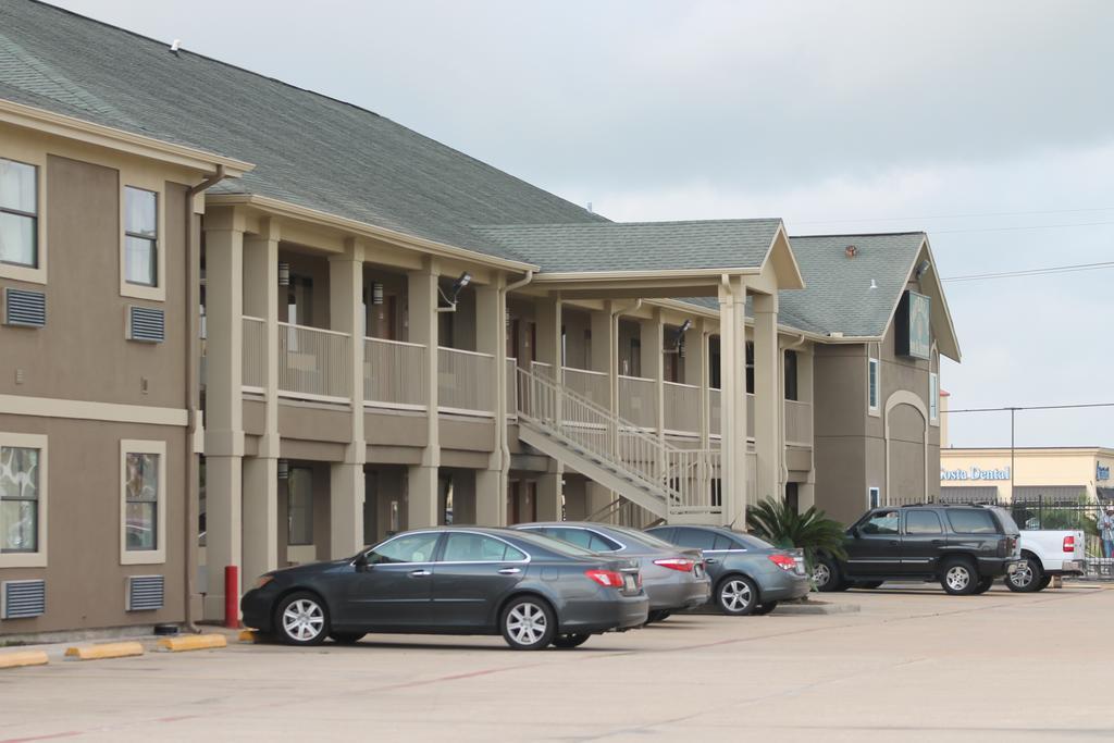 Quality Inn And Suites Port Arthur Nederland 外观 照片